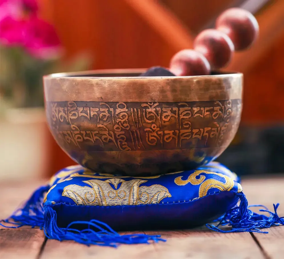 Antique Singing Bowl 13 cm Hand hammered