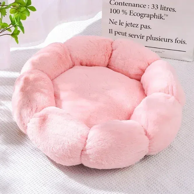 Floral Pet Nest for Cats and Small Dogs - Warm and Cozy for All Seasons